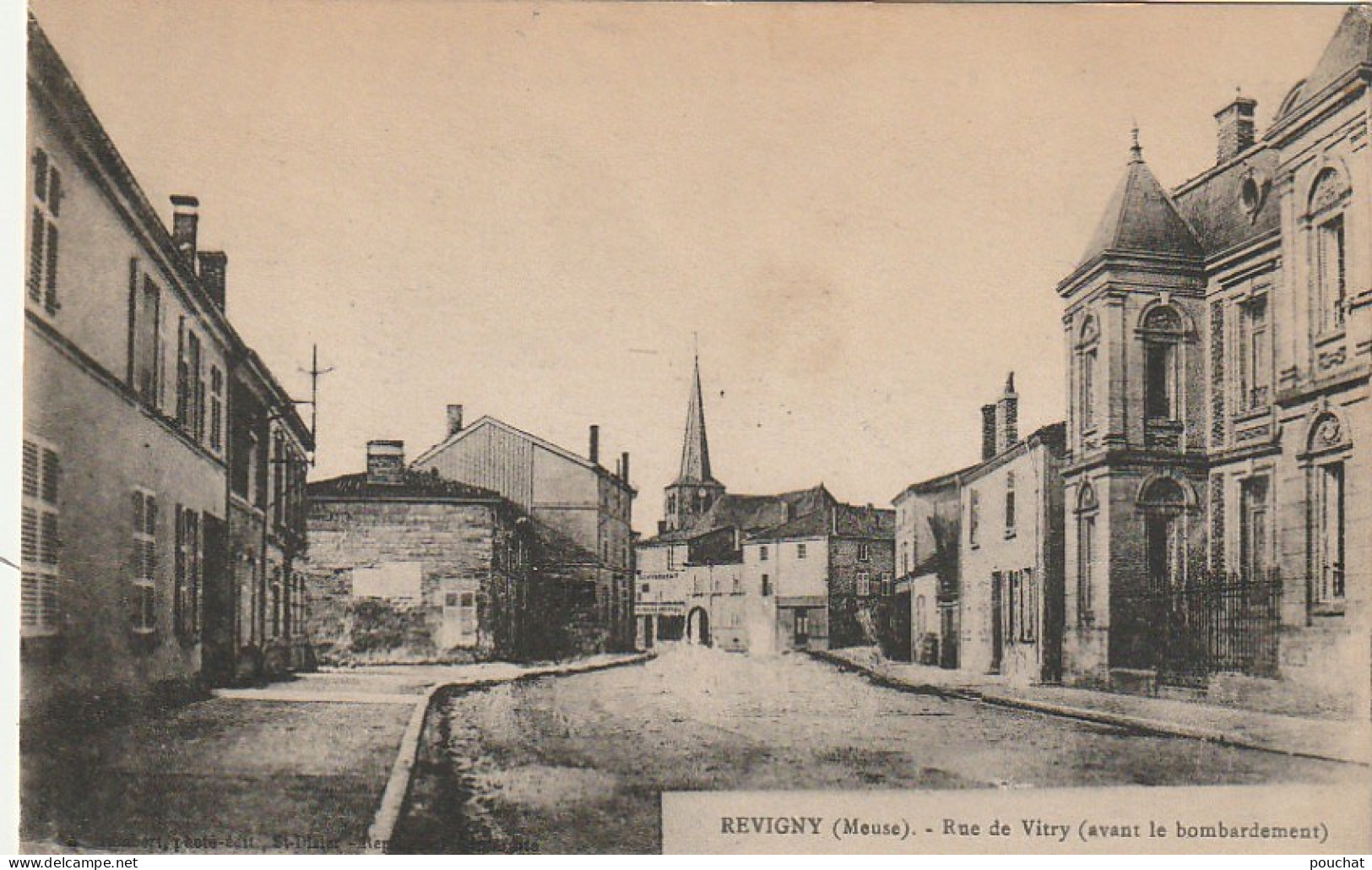 SO 20 -(55) REVIGNY - RUE DE VITRY ( AVANT LE BOMBARDEMENT ) - 2 SCANS - Revigny Sur Ornain