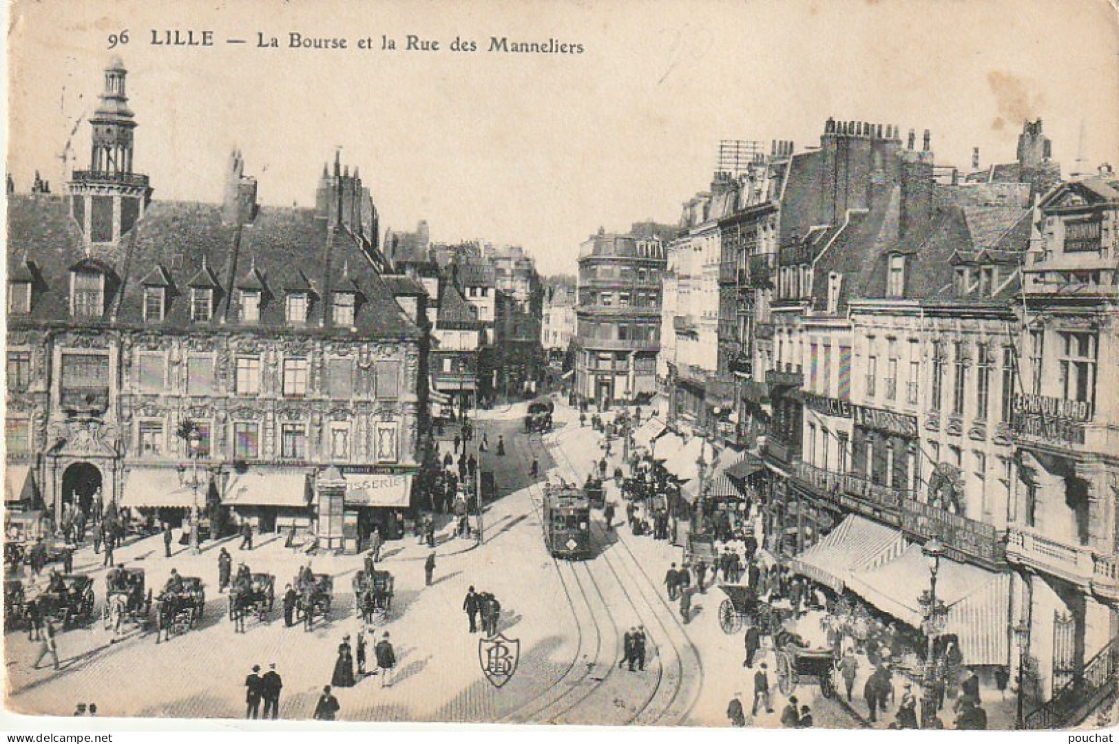 SO 24-(59) LILLE - LA BOURSE ET LA RUE DES MANNELIERS - ANIMATION - TRAMWAY - 2 SCANS - Lille