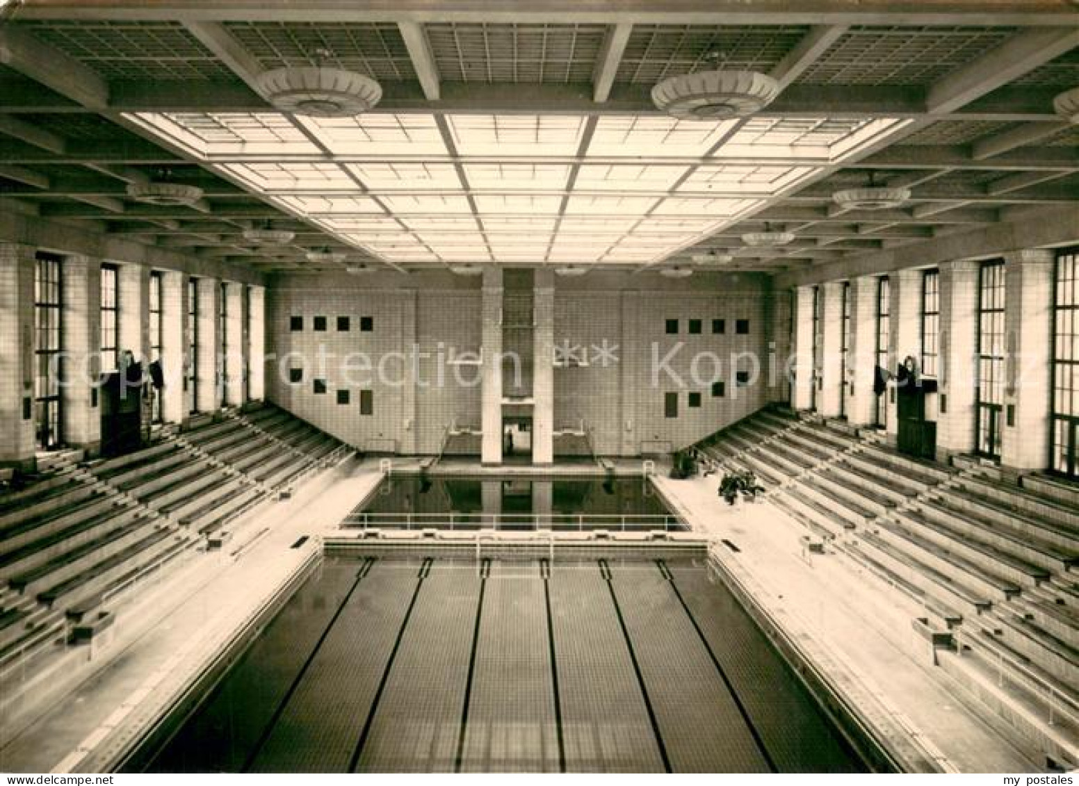 73722970 Rostock Schwimmhalle Neptun Halle Mit Sprungturm  - Rostock