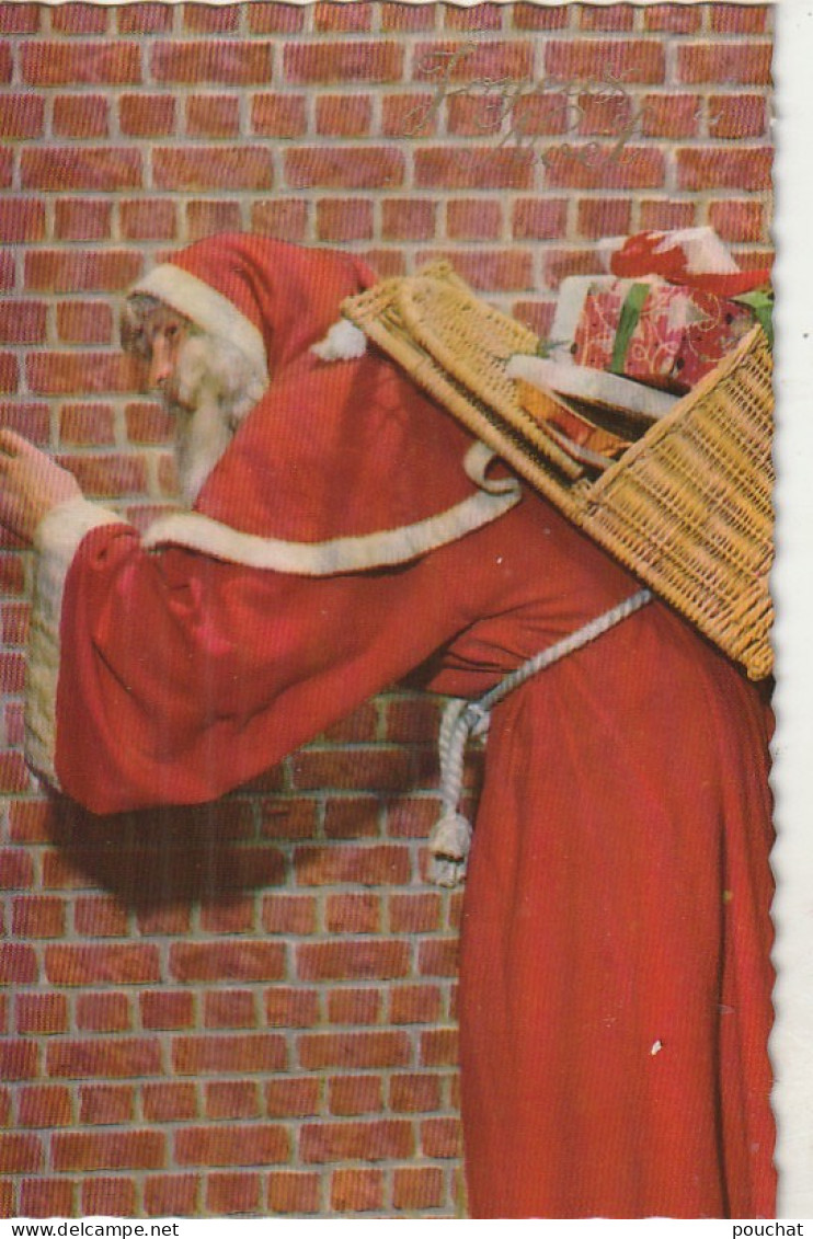 RE Nw1- " JOYEUX NOEL " - LOT DE 6 CARTES PERE NOEL AVEC HOTTE DE JOUETS , ENFANTS ET TELEPHONE - Santa Claus