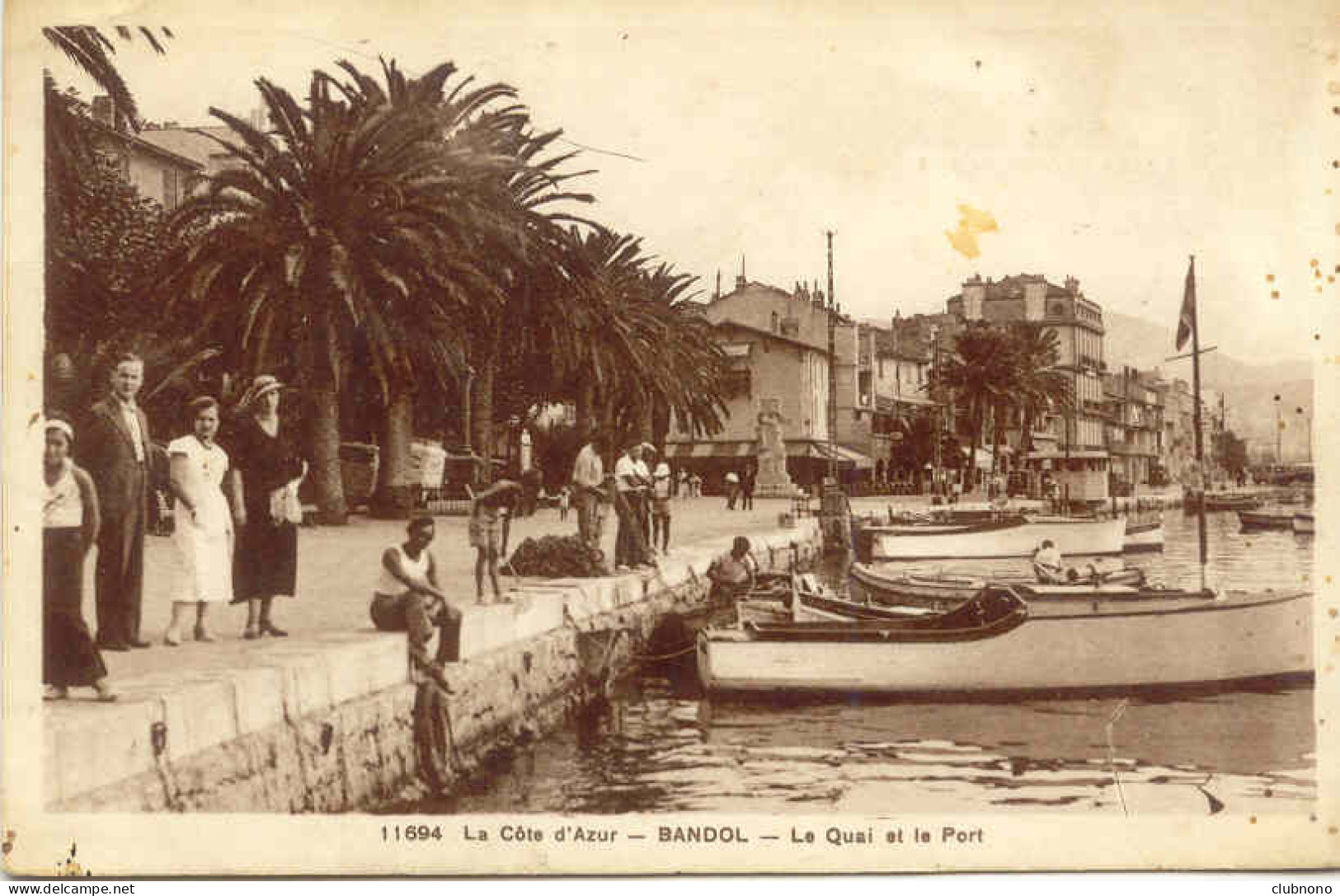 CPA - BANDOL - LE QUAI ET LE PORT - Bandol