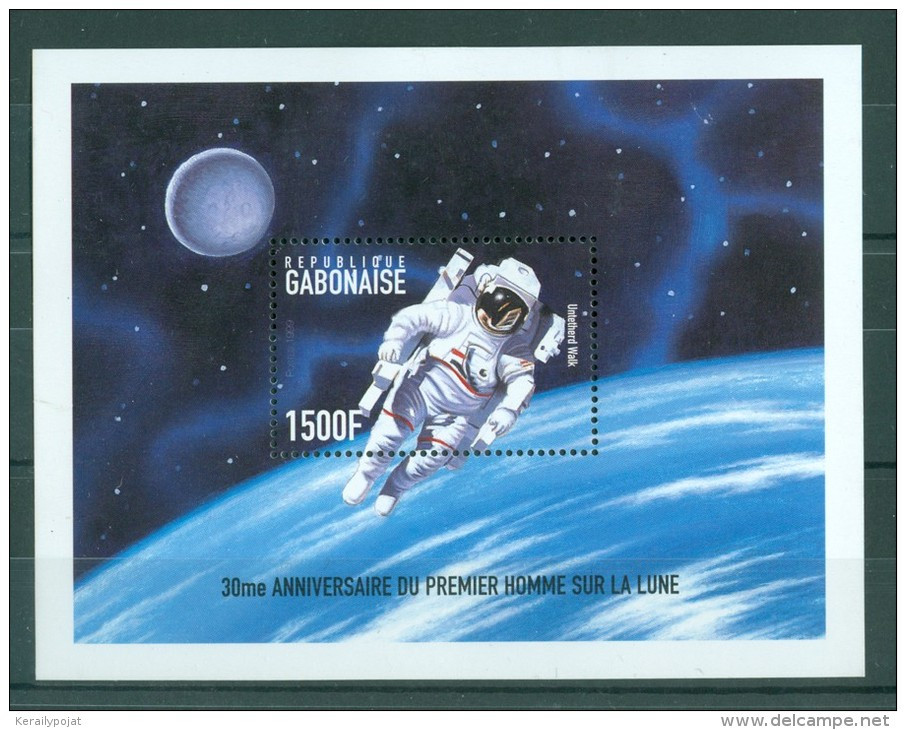 Gabon - 1999 Moon Landing Block (2) MNH__(TH-9649) - Gabon (1960-...)