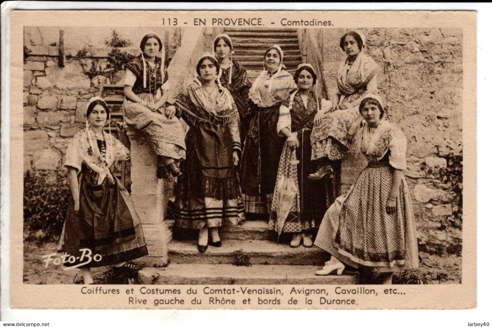 Cpa Coiffures Et Costumes Du Comtat Venaissin (Avignon, Cavaillon Etc. - Vestuarios