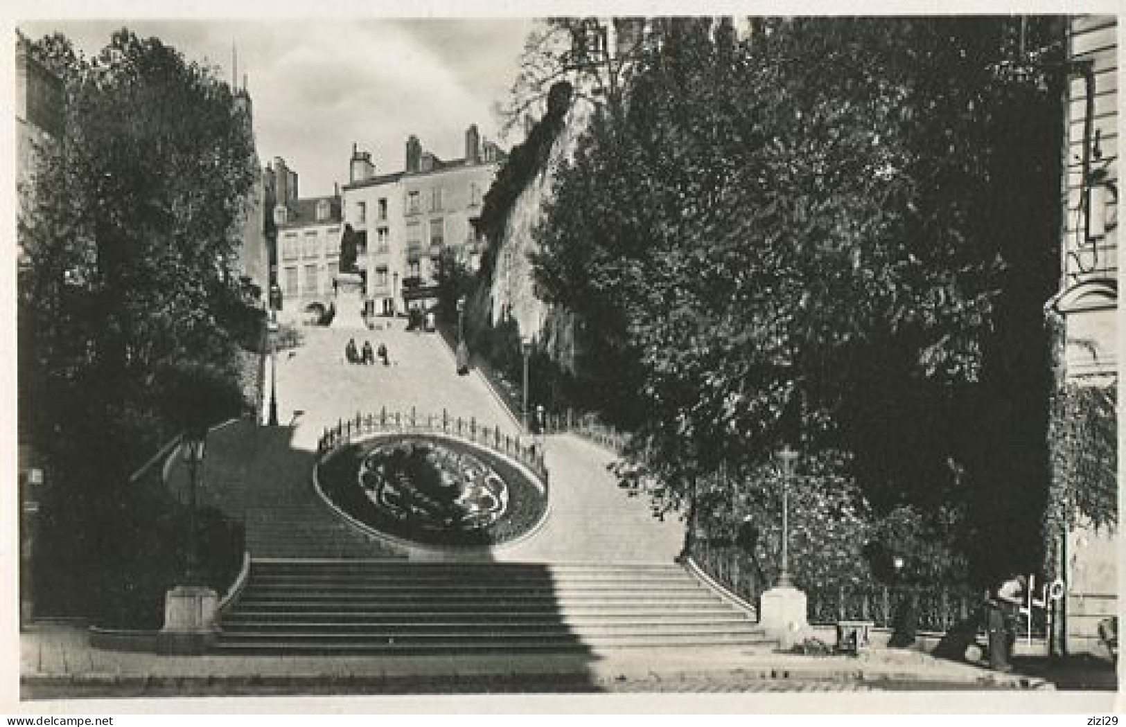 BLOIS-escaliers Denis-papin - Blois