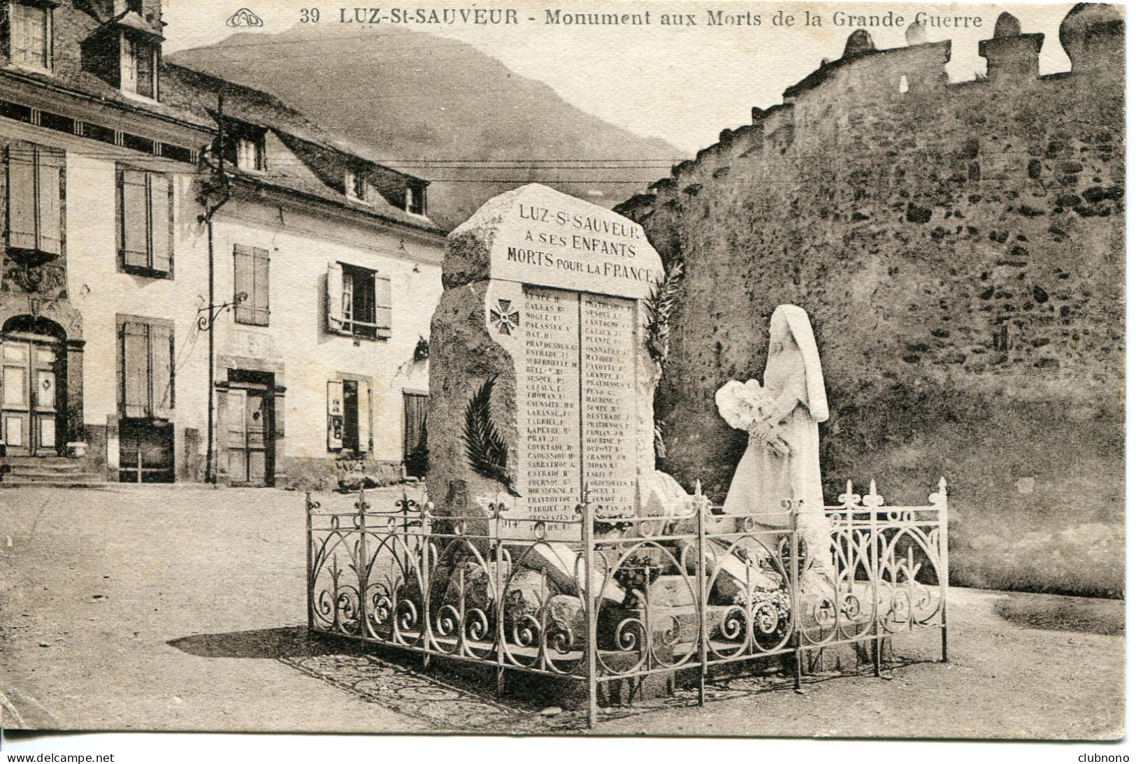 CPA -  LUZ-SAINT-SAUVEUR - MONUMENT AUX MORTS DE LA GRANDE-GUERRE - Luz Saint Sauveur