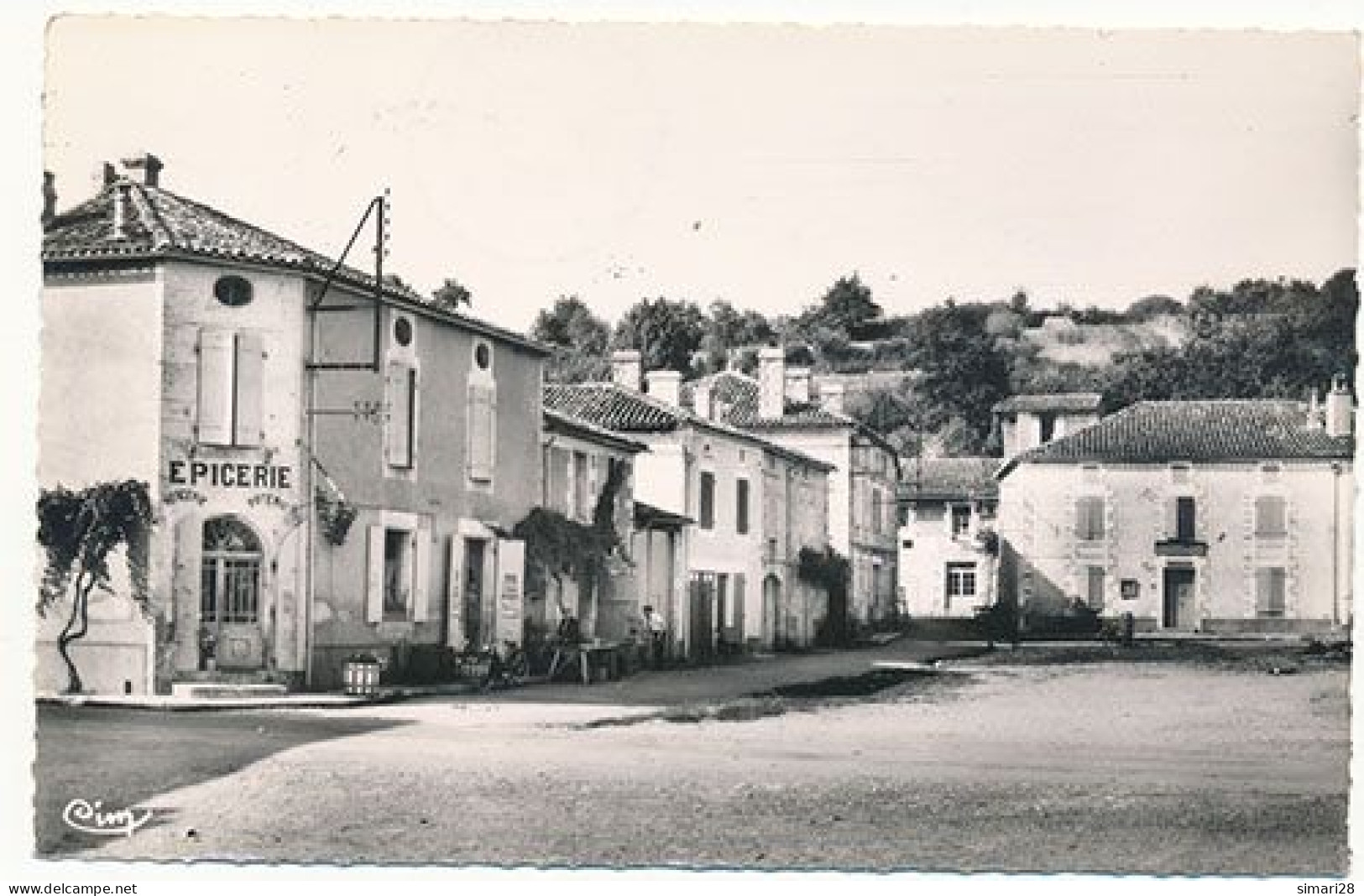 VITRAC SAINT VINCENT - PLACE DE LA POSTE - Sonstige & Ohne Zuordnung