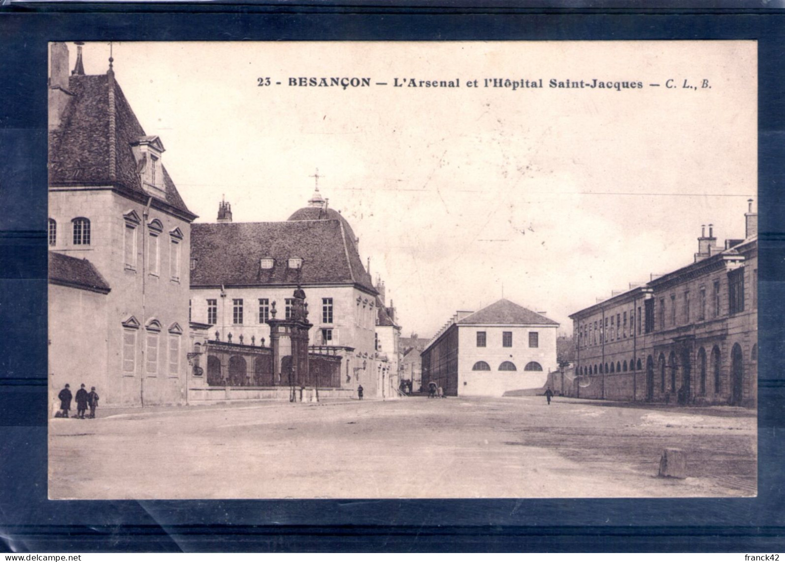 25. Besançon. L'arsenal Et L'hôpital Saint Jacques - Besancon