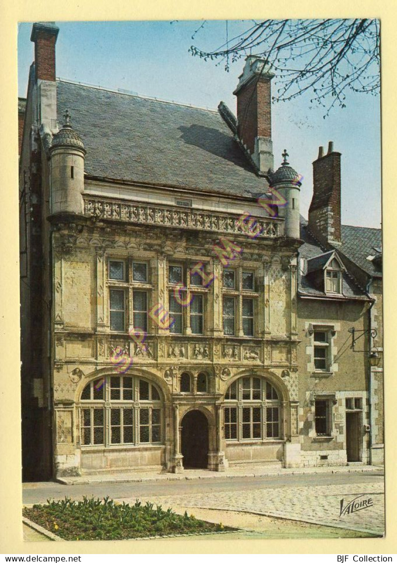 45. BEAUGENCY - L'Hôtel De Ville Renaissance (voir L'oblitération) (voir Scan Recto/verso) - Beaugency