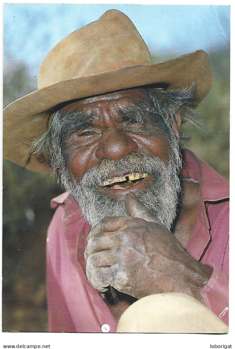 AN ELDER OF THE PITJANTJATJARA PEOPLE, TRADITIONAL OWNERS OF ULURU AND TJUTA .- NORTHERN TERRITORY.-  ( AUSTRALIA ) - Aborigenes