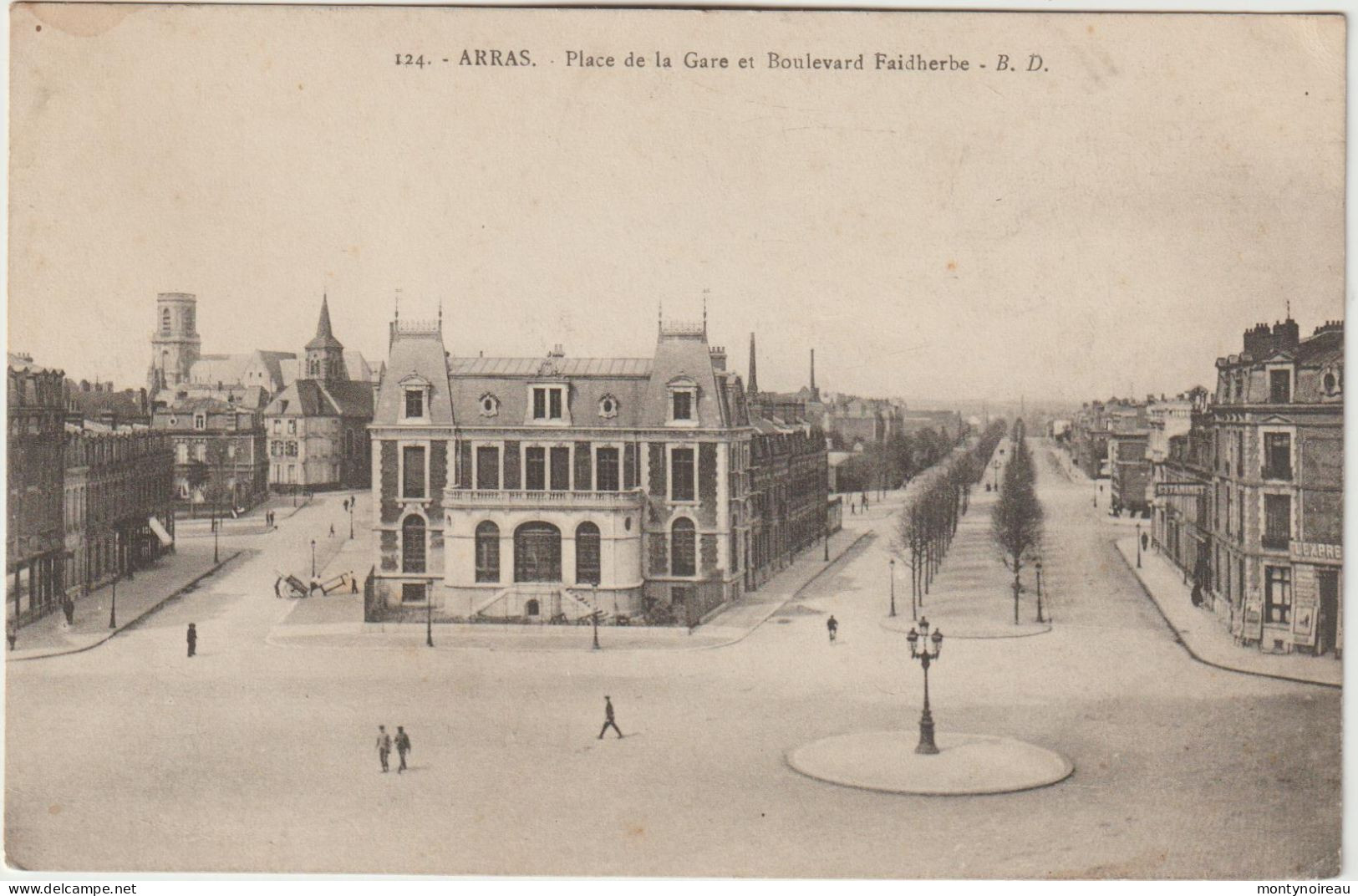 Pas De  Calais : ARRAS : Vue Place De La  Gare - Arras