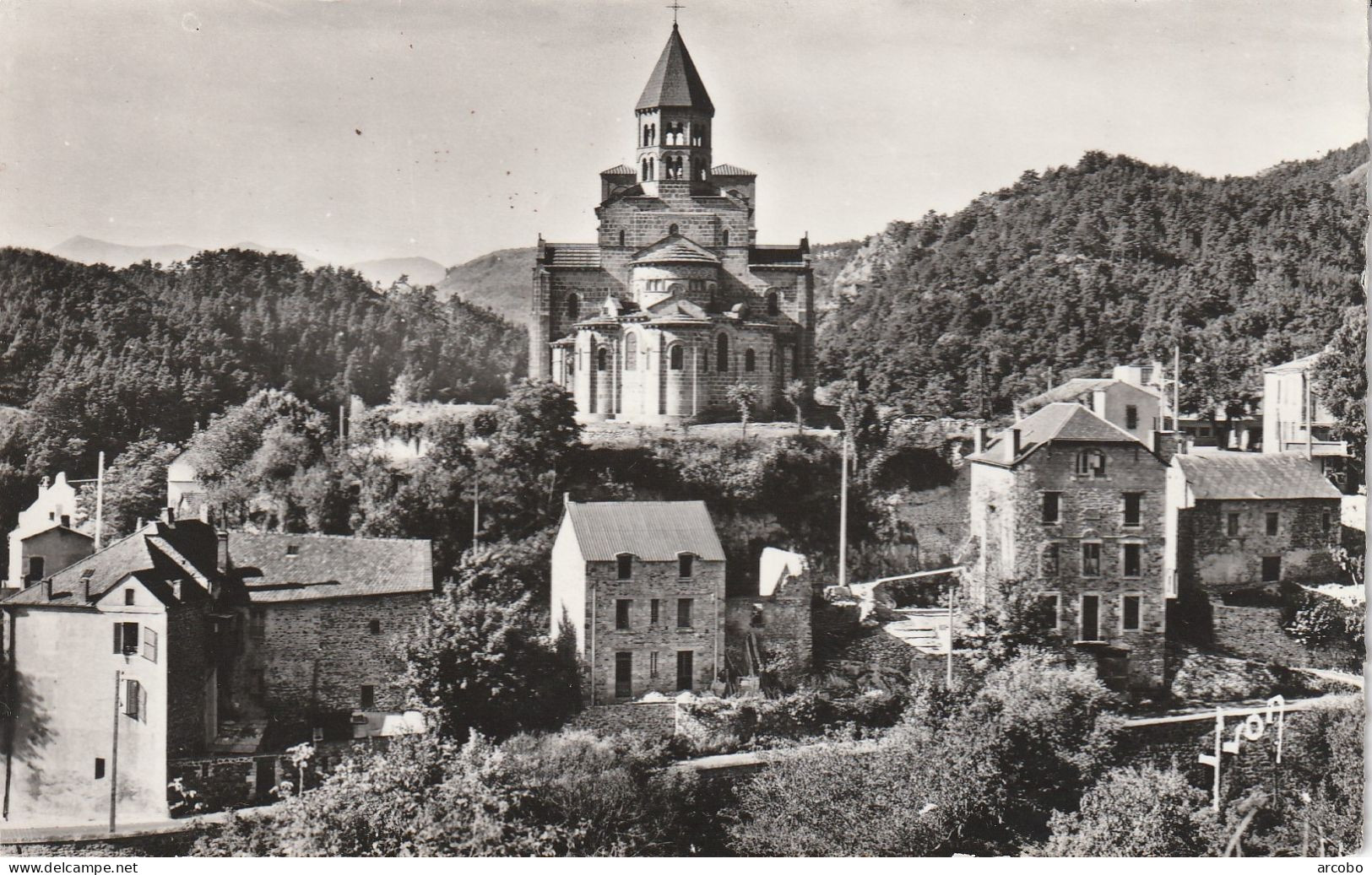 SAINT NECTAIRE PUY DE DOME  VILLE HAUTE L'EGLISE - Saint Nectaire