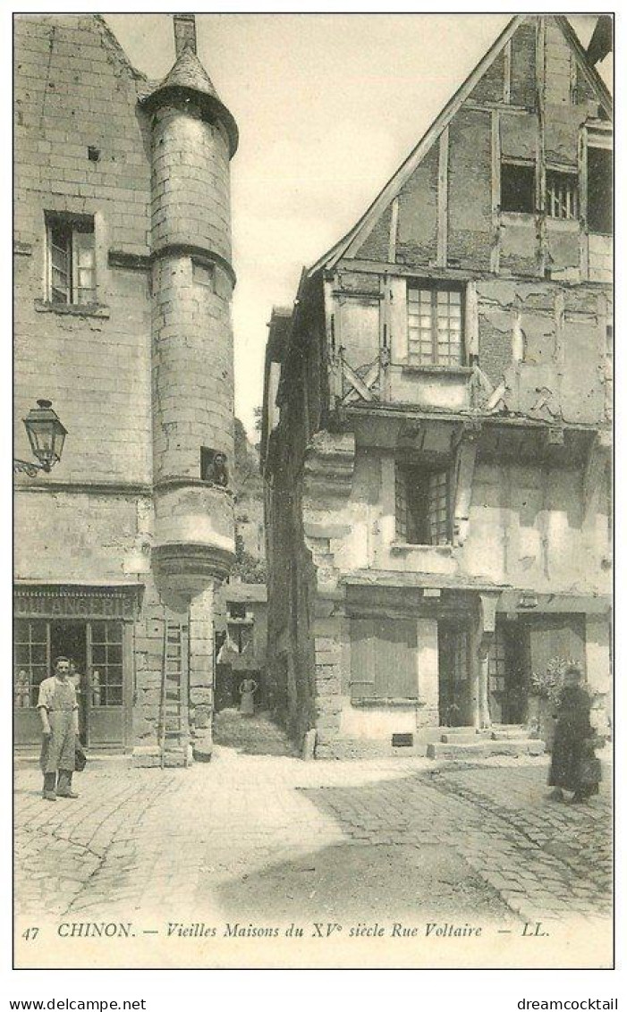 37 CHINON. Boulangerie Rue Voltaire - Chinon