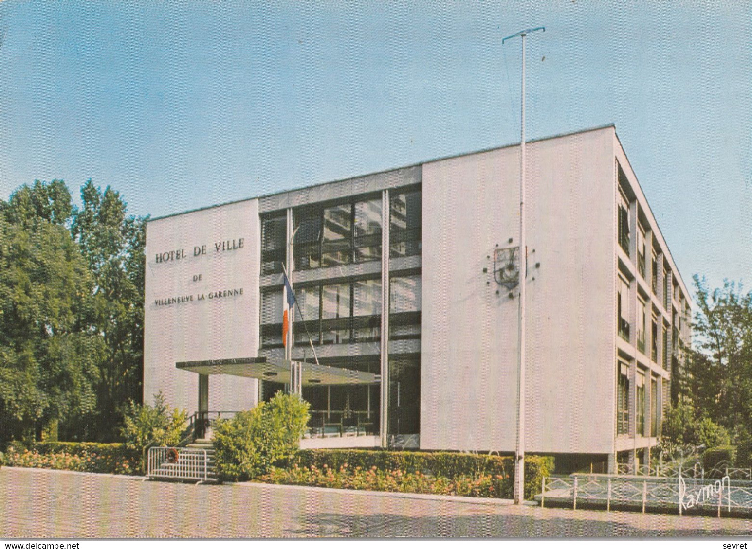 VILLENEUVE LA GARENNE. -  L'Hôtel De Ville. CPM - Villeneuve La Garenne