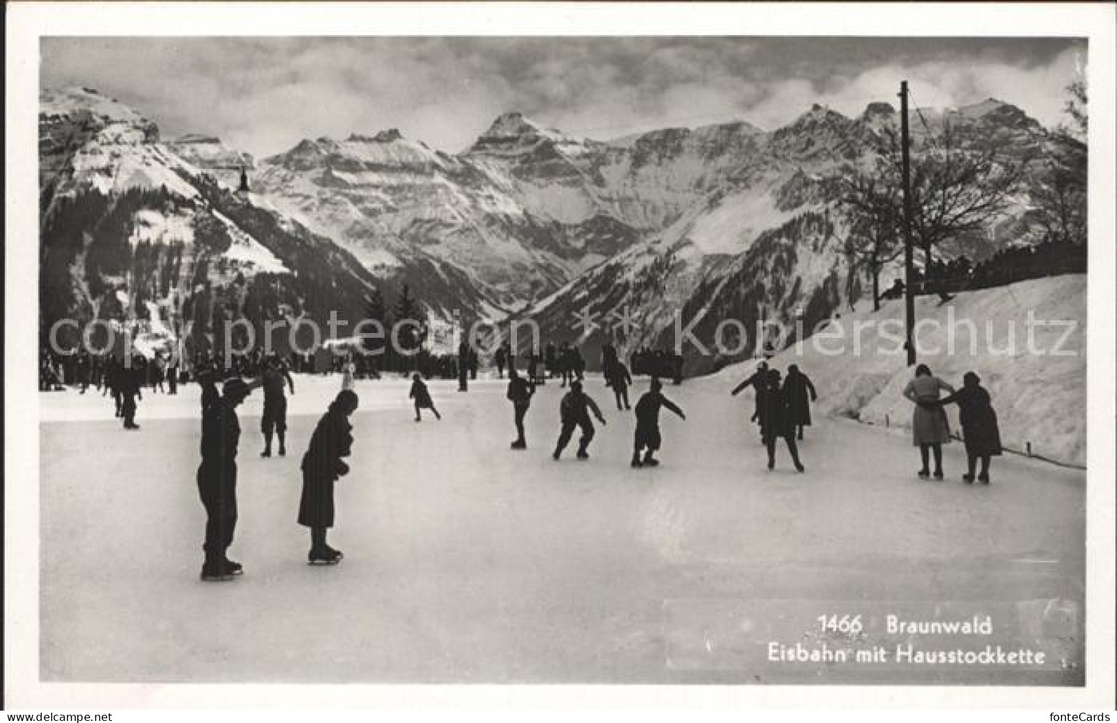 12336451 Braunwald GL Eisbahn Mit Hausstockkette Braunwald GL - Sonstige & Ohne Zuordnung