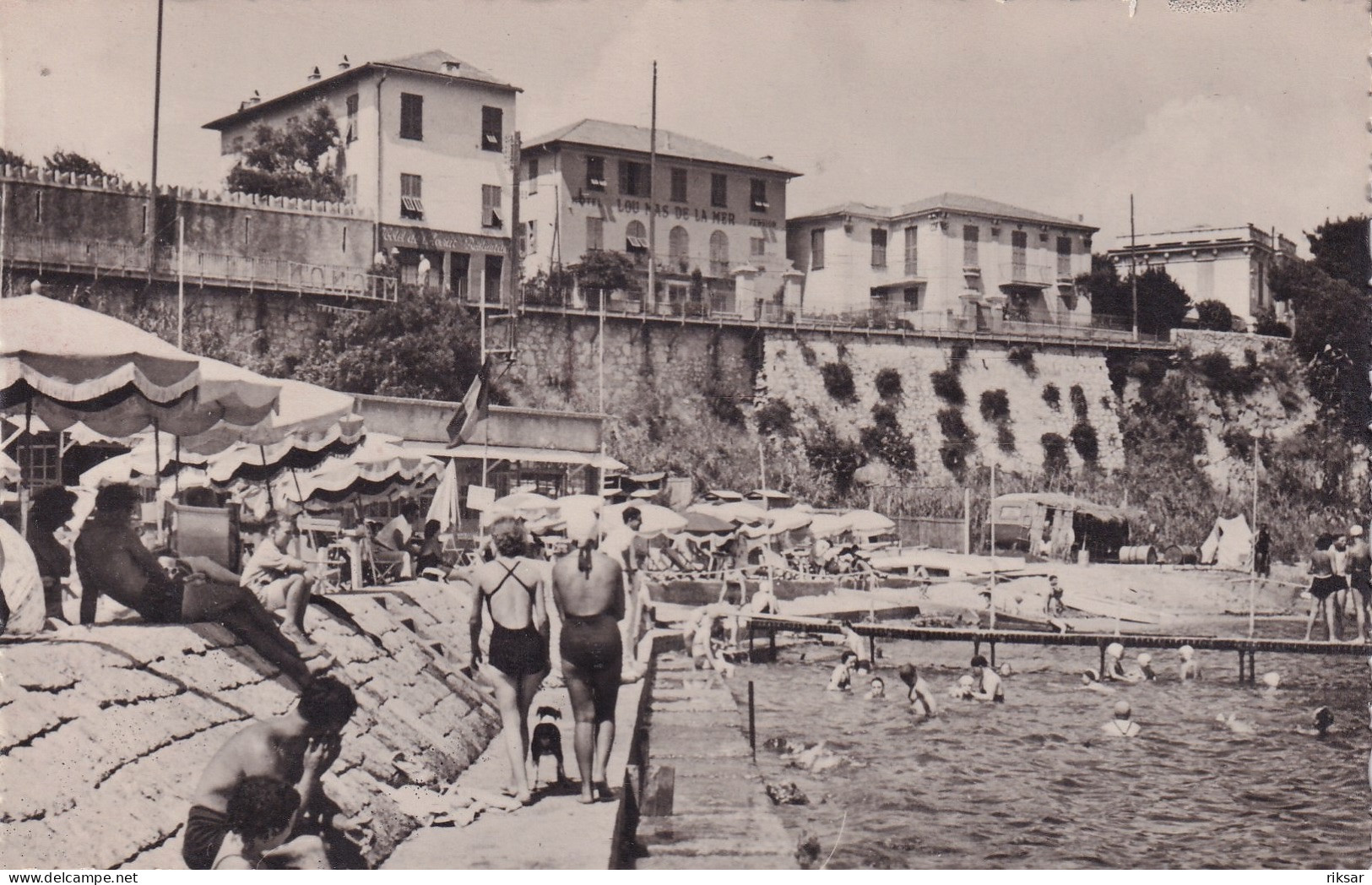 SAINT JEAN CAP FERRAT(BAIGNEUSE) - Saint-Jean-Cap-Ferrat