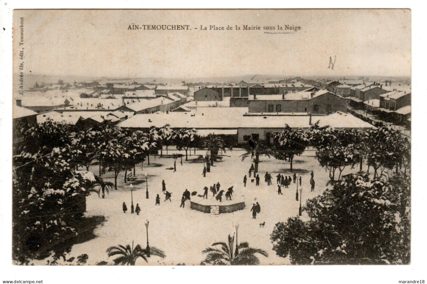 Ain Témouchent , Place De La Mairie Sous La Neige - Autres & Non Classés