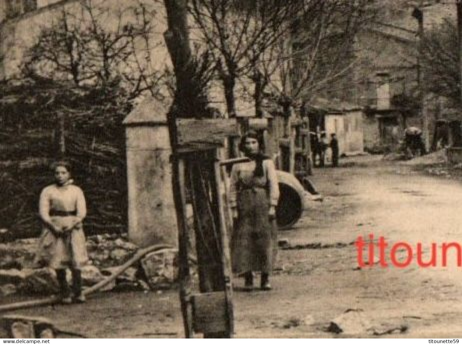 11- PADERN  (AUDE) - RUE De La MAIRIE Postes Et Télégrahes - Editeur BERDAGUE C Et J- écrite- 1913 - Autres & Non Classés