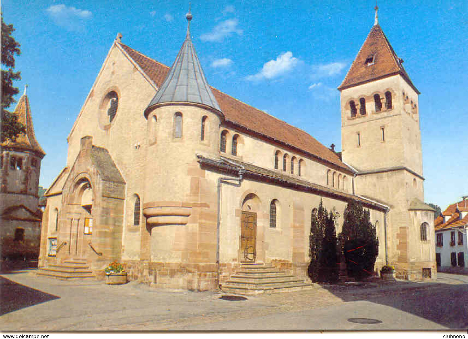 AVOLSHEIM - EGLISE SAINT MATERNE ET BAPTISTERE (TRES BEAU CLICHE) - Sonstige & Ohne Zuordnung