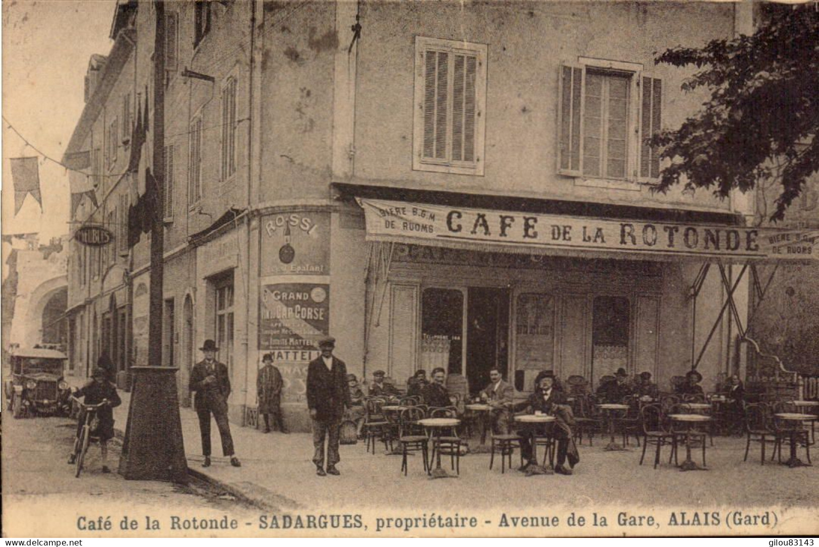 Gard, Alais, Café De La Rotonde Sadargues, Avenue De La Gare - Alès