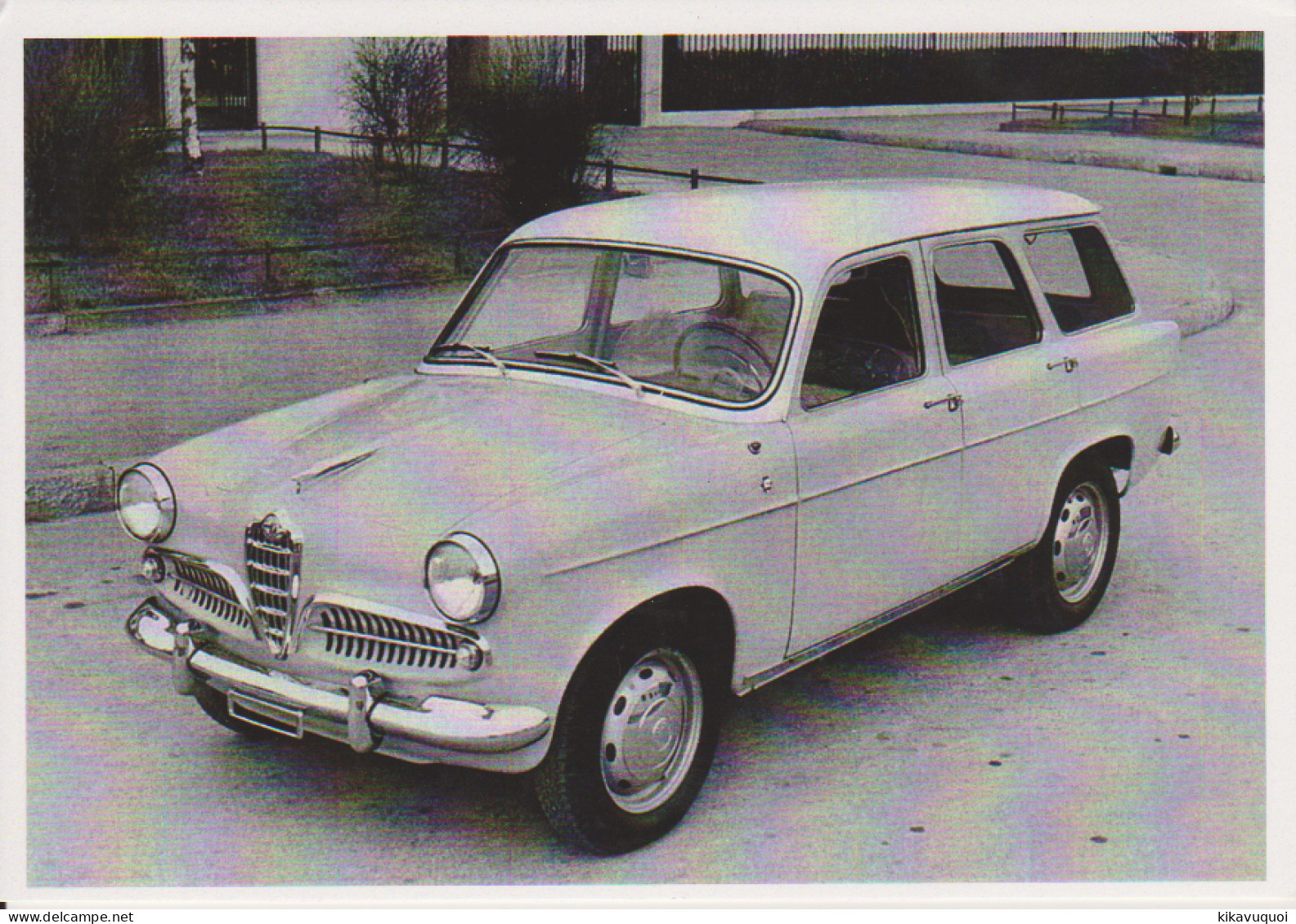 ALFA ROMEO GIULIETTA WEEKENDINA DE 1957 A 1960  - Carte Postale 10 X 15 Cm - CPM Neuf - Passenger Cars