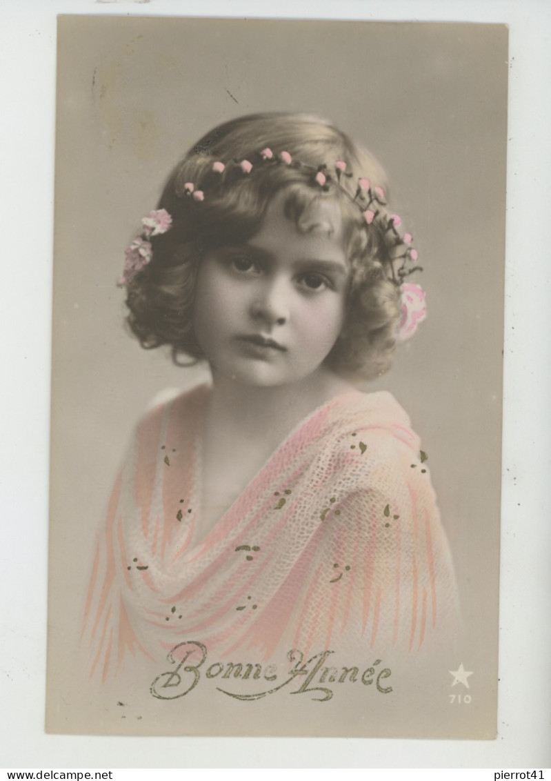 ENFANTS - LITTLE GIRL - MAEDCHEN - Jolie Carte Fantaisie Fillette Et Fleurs - Portretten