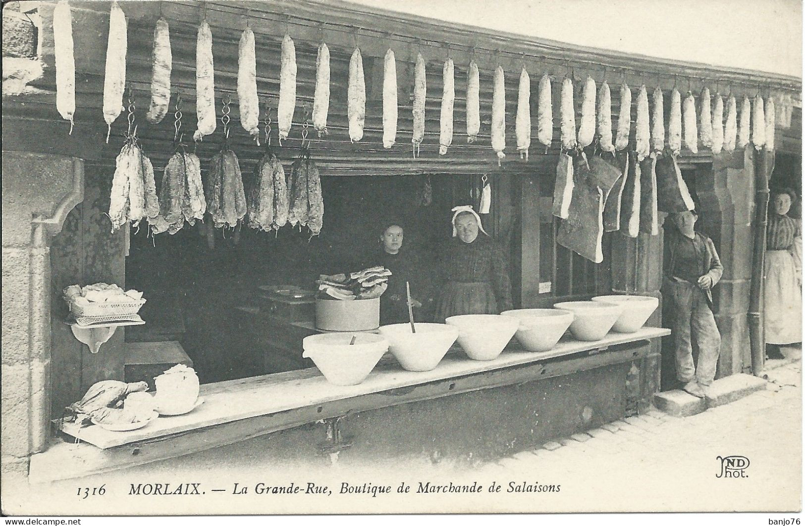 Morlaix (29) - La Grande-Rue, Boutique De Marchande De Salaisons - Morlaix