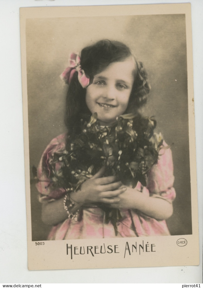 ENFANTS - LITTLE GIRL - MAEDCHEN - Jolie Carte Fantaisie Fillette Et Gui "Heureuse Année" - Portraits