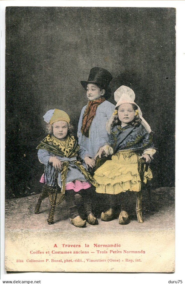 CPA Ecrite 1911/18 ? * A Travers La NORMANDIE Coiffes Et Costumes Anciens Trois Petits Normands Collection Brunel - Basse-Normandie