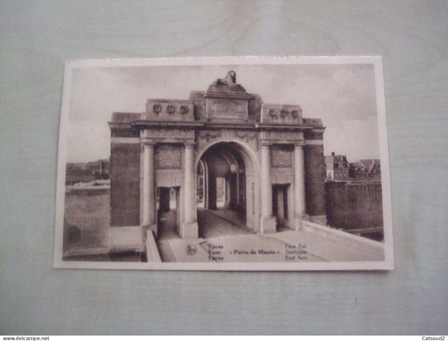 Carte Postale Ancienne YPRES Porte De Menin Façade EST - Ieper