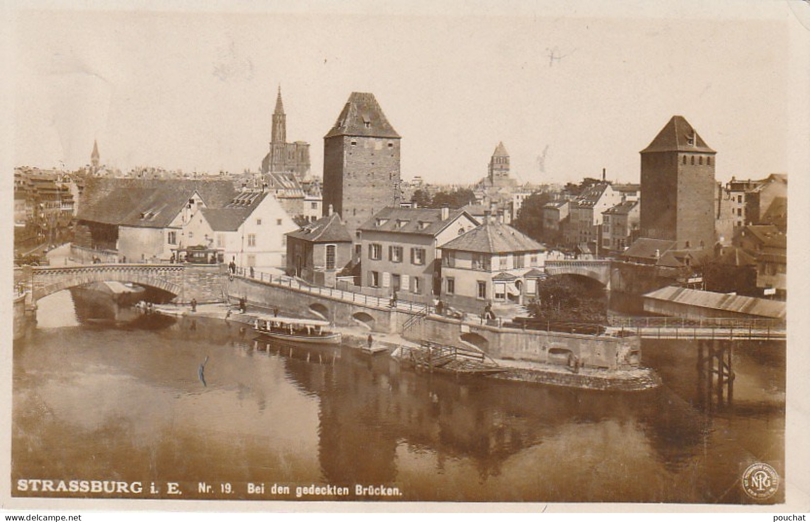 TE 20-(67) STRASBOURG - BEI DEN GEDECKTEN BRUCKEN - VUE DES PONTS COUVERTS - TRAMWAY - 2 SCANS - Strasbourg