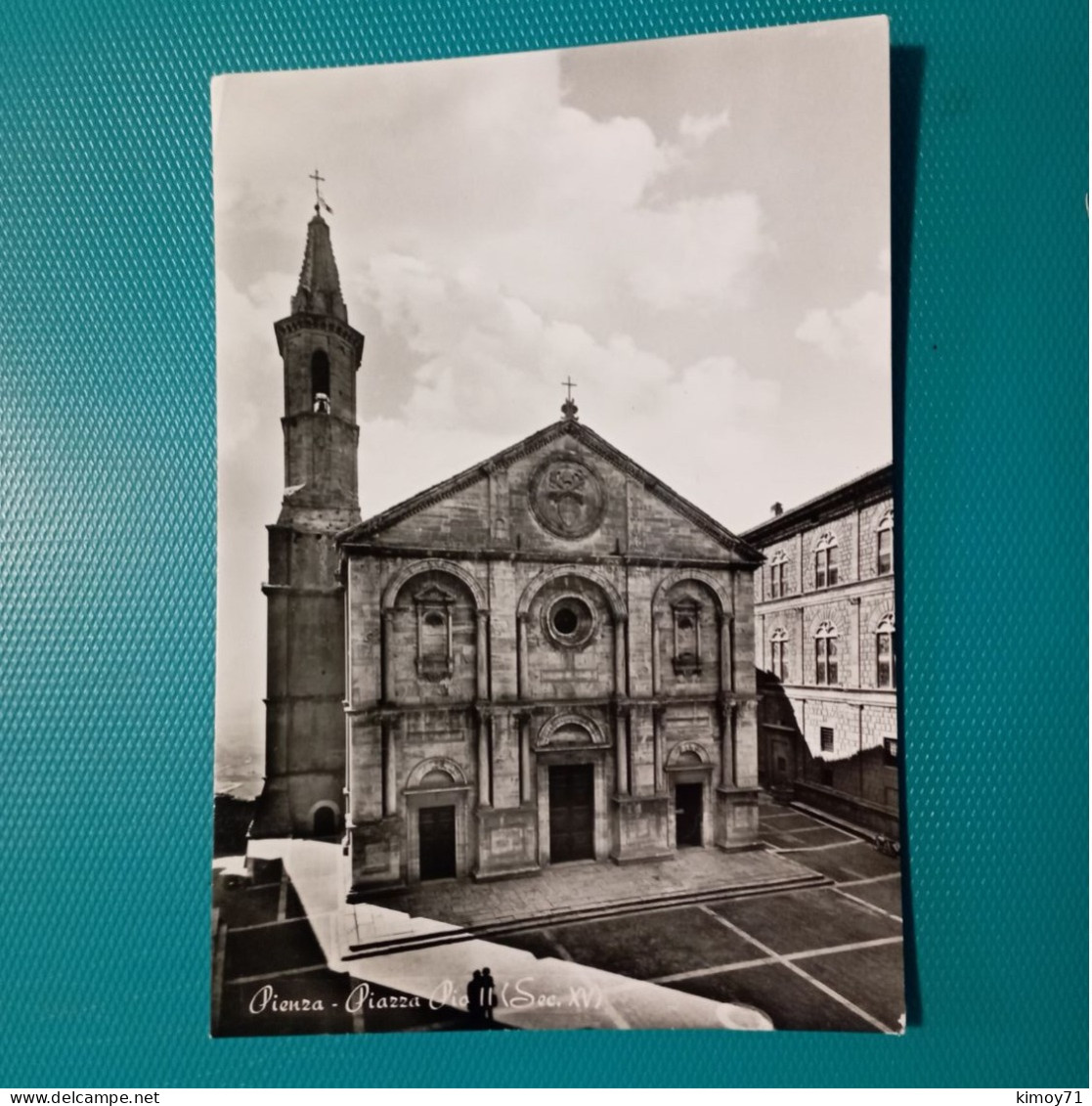 Cartolina Pienza - Piazza Pio II. Viaggiata 1965 - Siena