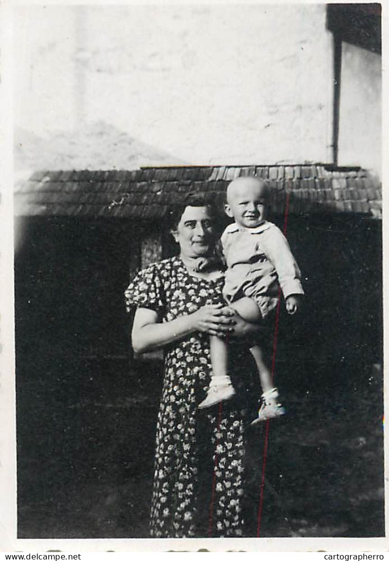 Family Souvenir Photo 1941 - Anonyme Personen