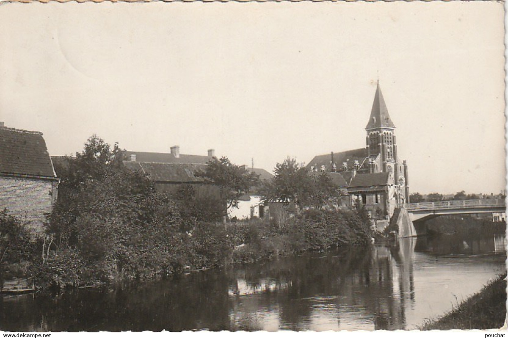 UR 11-(80) PONT REMY - LE PONT SUR LA SOMME ET L' EGLISE - 2 SCANS - Other & Unclassified