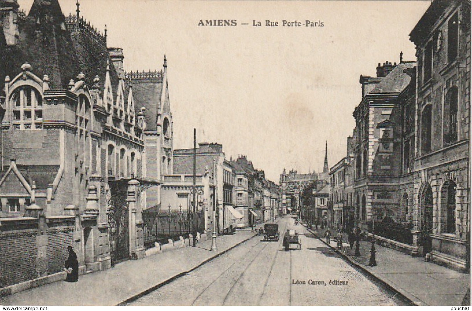 UR 11-(80) AMIENS - LA RUE PORTE PARIS - 2 SCANS - Amiens