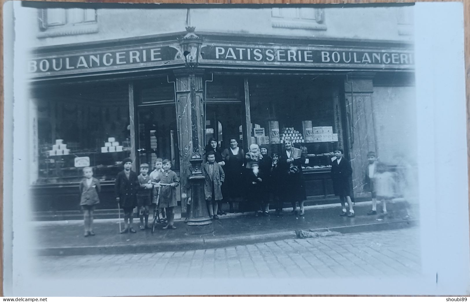 BOULANGERIE PÂTISSERIE MAGASIN DEVANTURE CARTE PHOTO - Foto