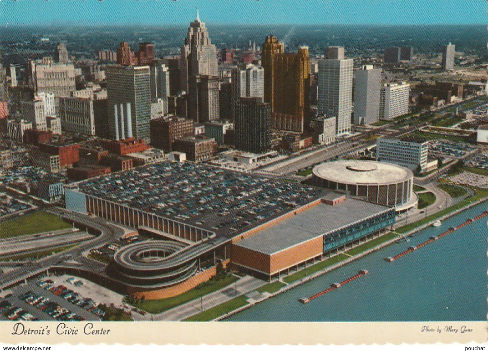 UR -(21) DETROIT' S CIVIC CENTER - MICHIGAN - U.S.A - PHOT . MARY GUNN - AERIAL VIEW - VUE AERIENNE - Detroit