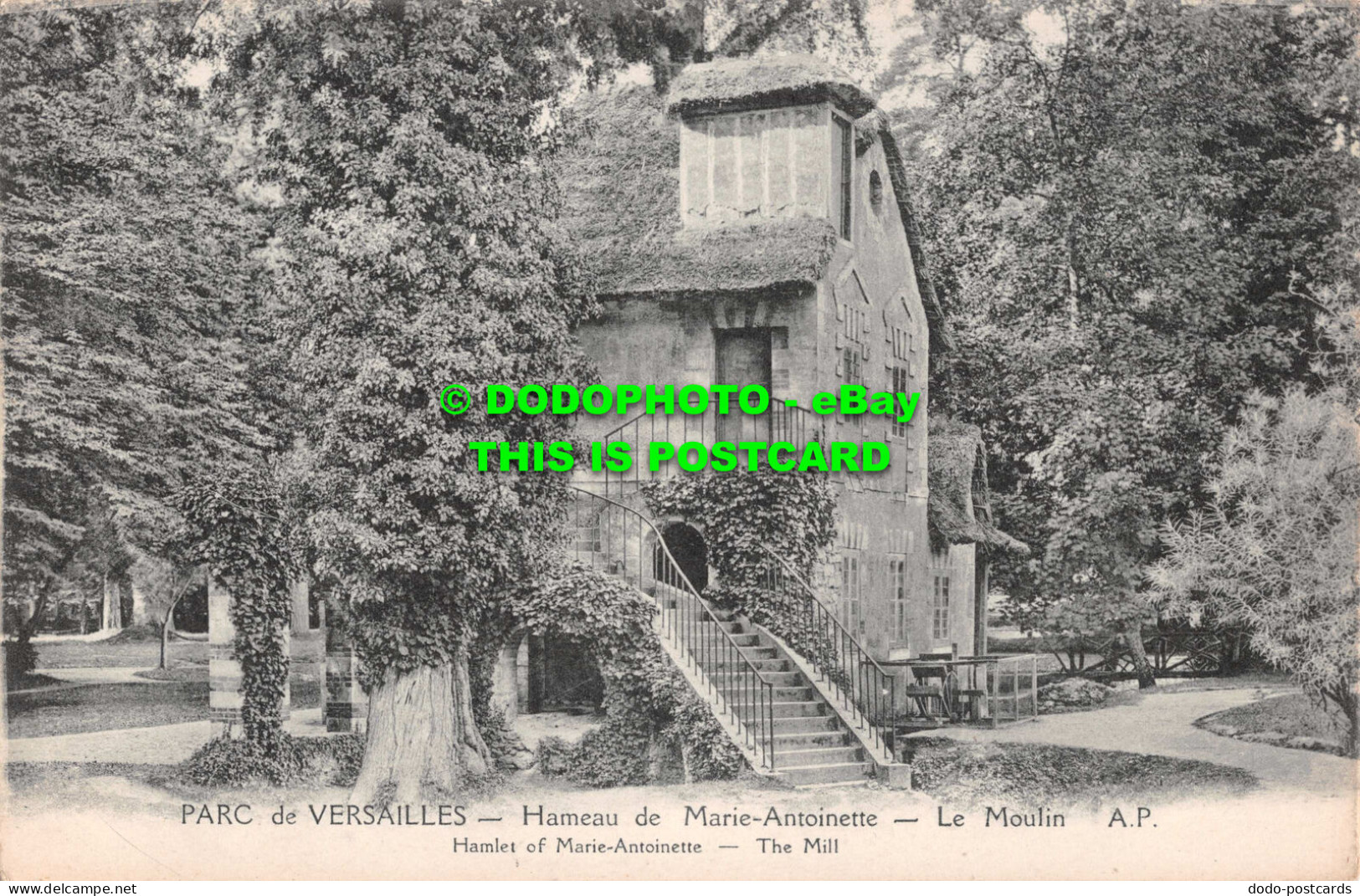 R551218 Parc De Versailles. Hameau De Marie Antoinette. Le Moulin. Cormault Et P - Welt