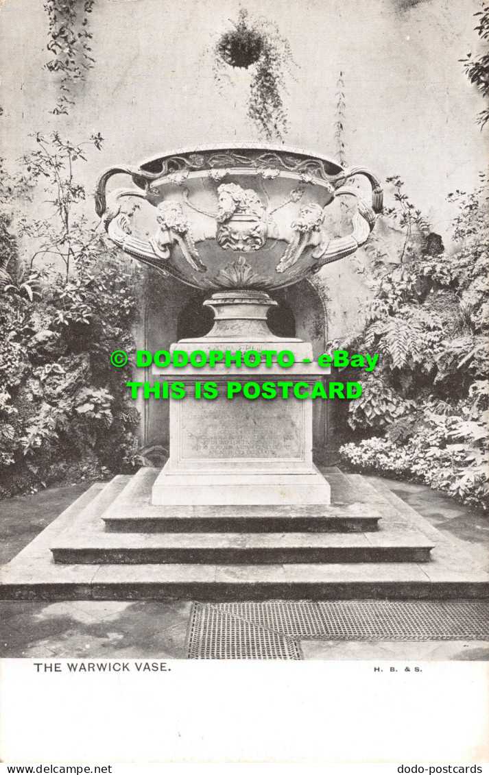 R551046 The Warwick Vase. Postcard - Welt