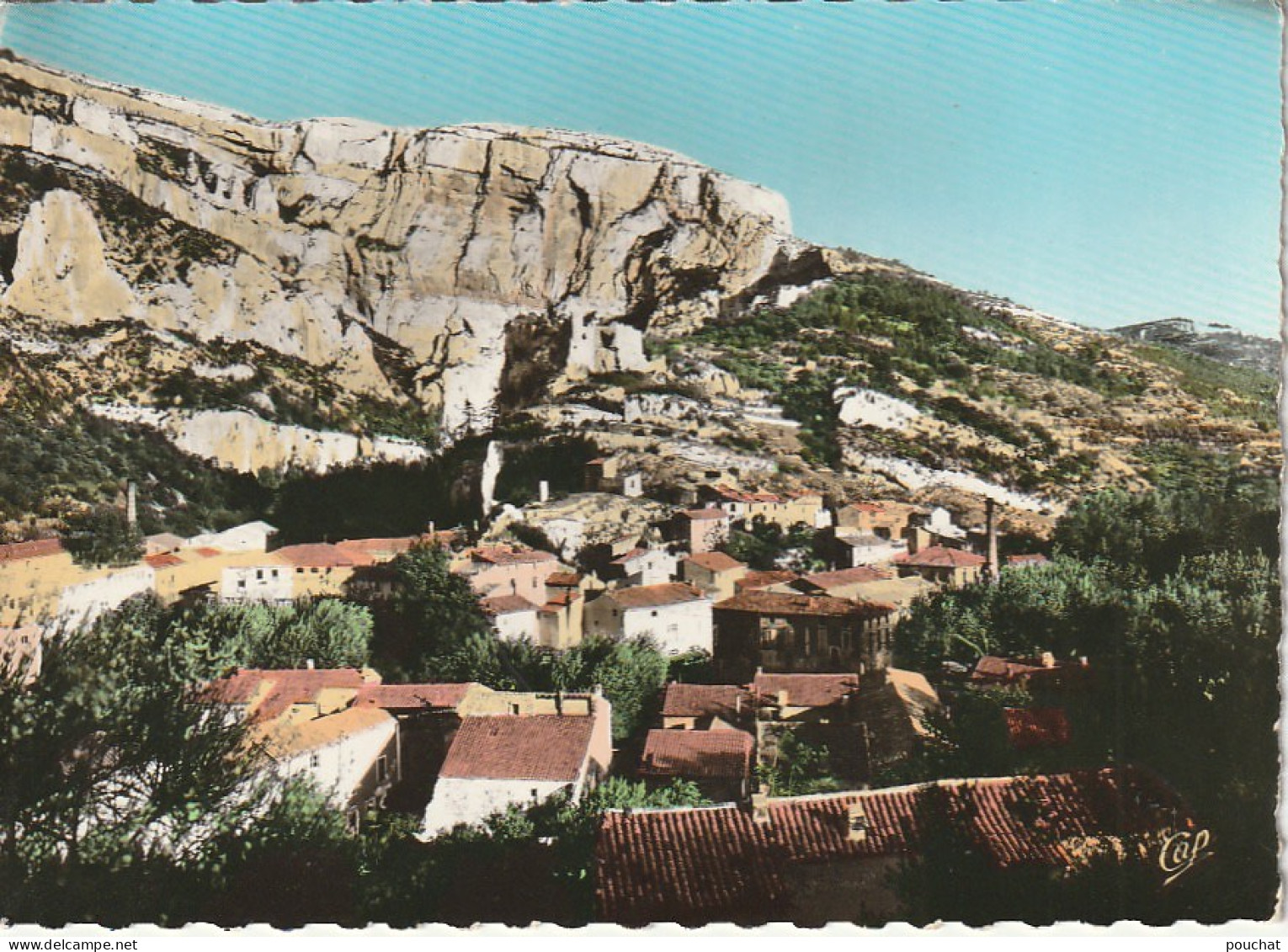 VE 3-(84) FONTAINE DE VAUCLUSE - VUE GENERALE - CARTE COULEURS - 2 SCANS - Other & Unclassified