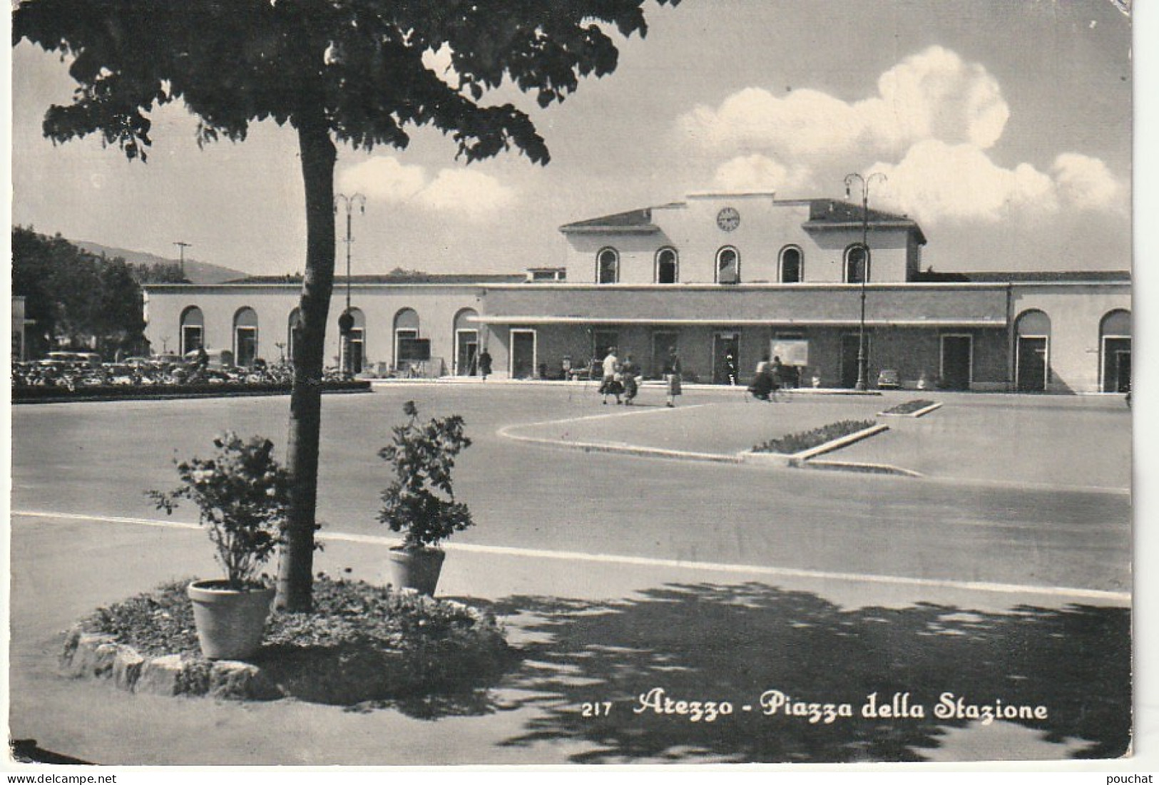 VE 9- ( ITALIA ) AREZZO - PIAZZA DELLA STAZIONE - 2 SCANS - Arezzo