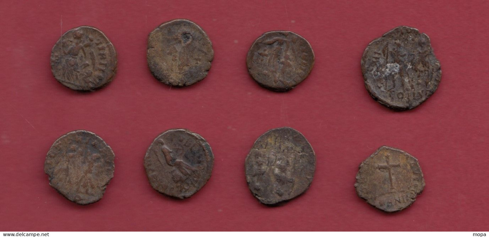 32 Pièces Romaines à identifier (Constantinus-Arcadius-Théodosius-Valentinien et à identifier ) dans l 'état