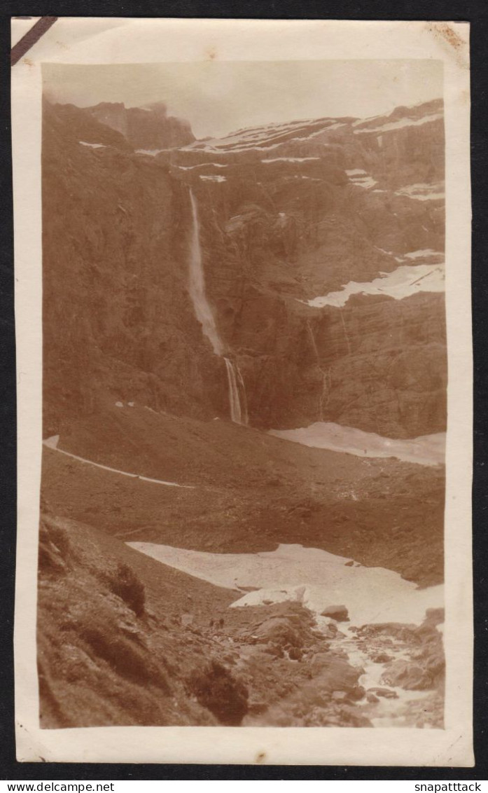 Jolie Photographie Années 20 Environ: Grande Cascade De Gavarnie, Pyrénées, Chute D'eau, Format 6,8 X 11 Cm - Places