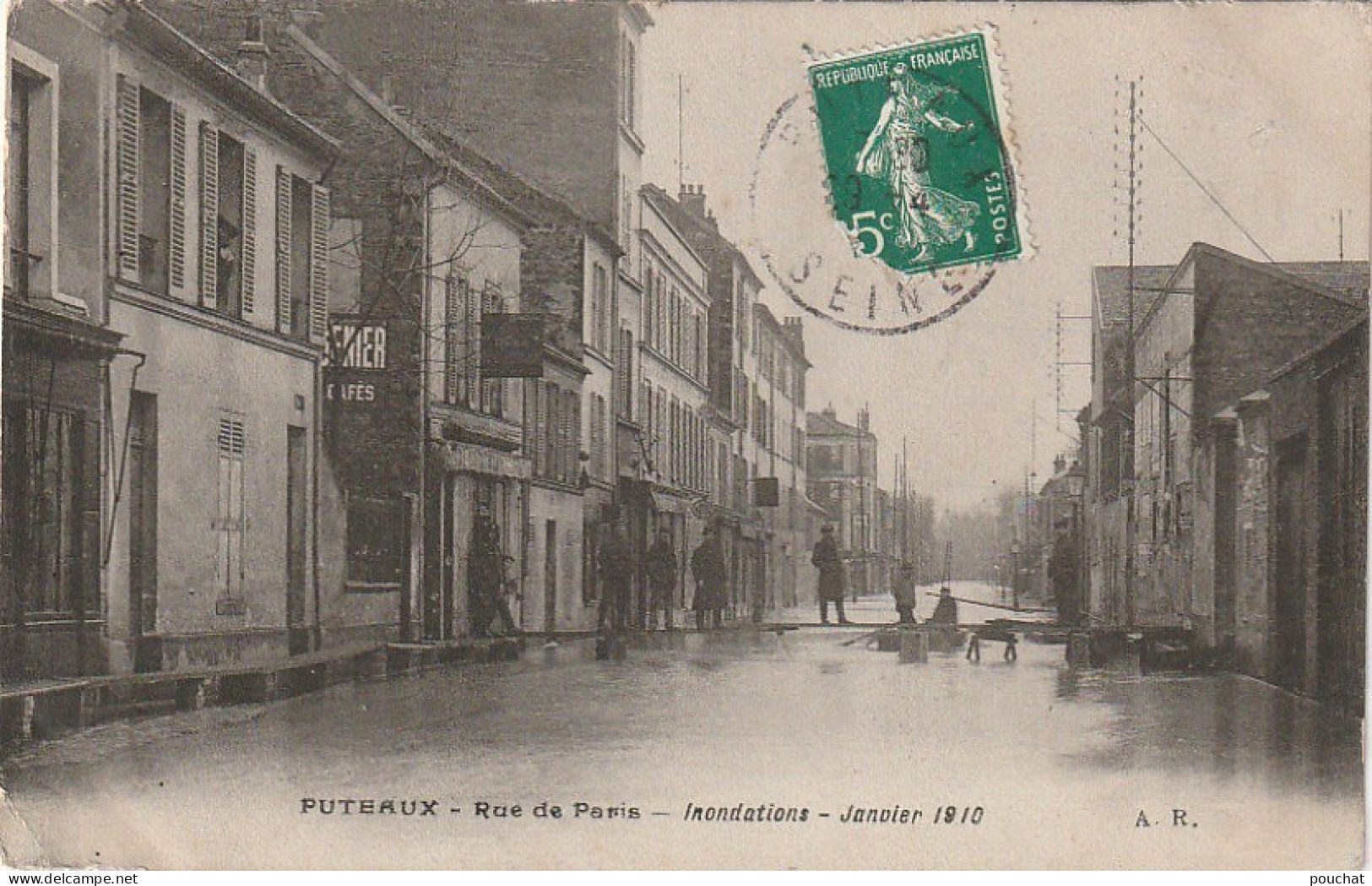 VE 17-(92) PUTEAUX - RUE DE PARIS - INONDATIONS 1910- ANIMATION - 2 SCANS - Puteaux