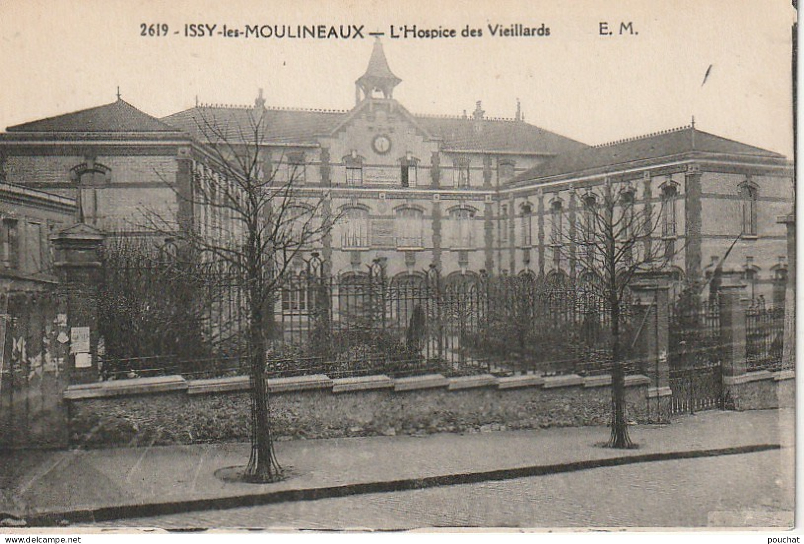 VE 17-(92) ISSY LES MOULINEAUX - L' HOSPICE DES VIEILLARDS - 2 SCANS - Issy Les Moulineaux