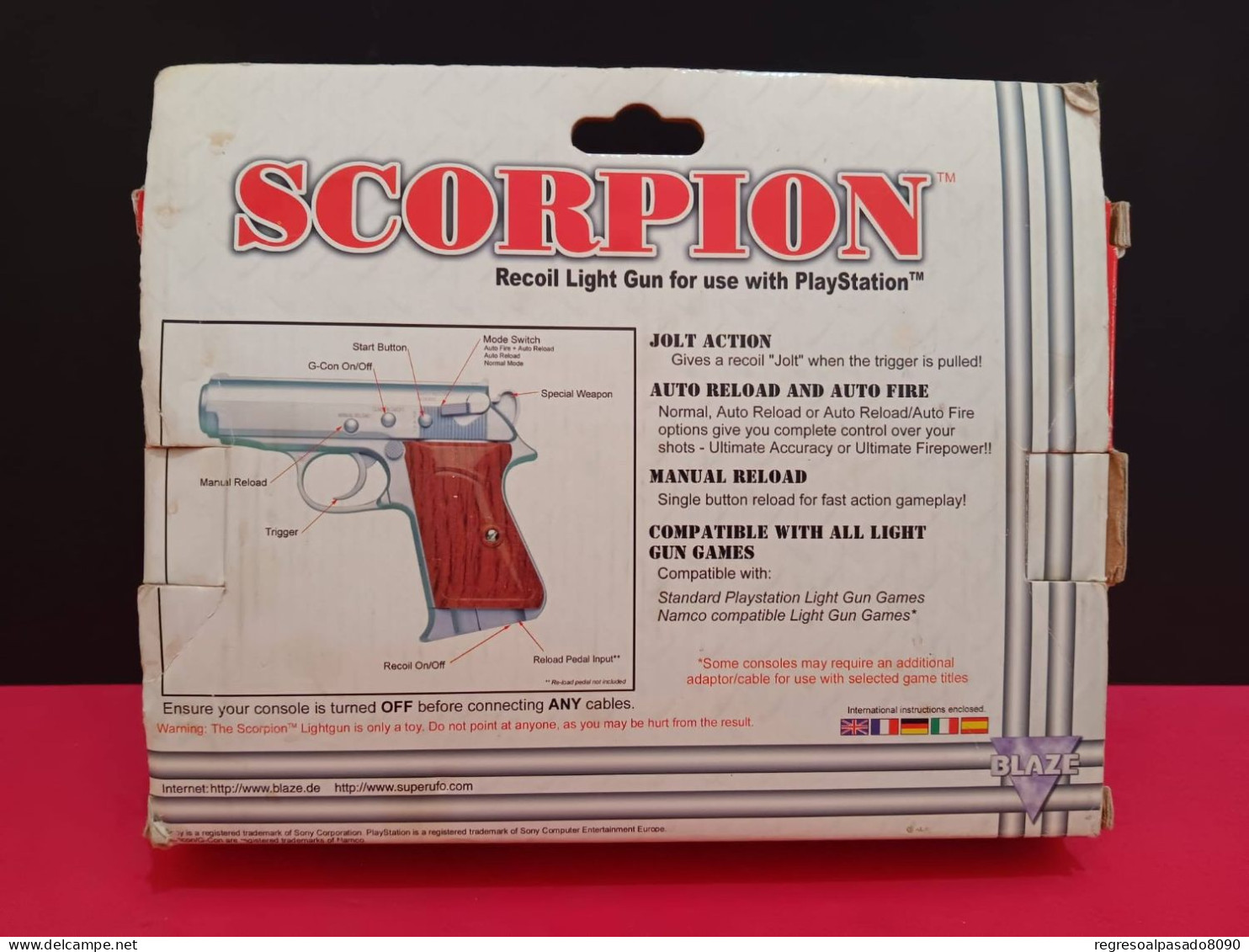 Pistola Scorpion Blaze Con Av Adaptador Para Playstation En Su Caja Original - Andere & Zonder Classificatie