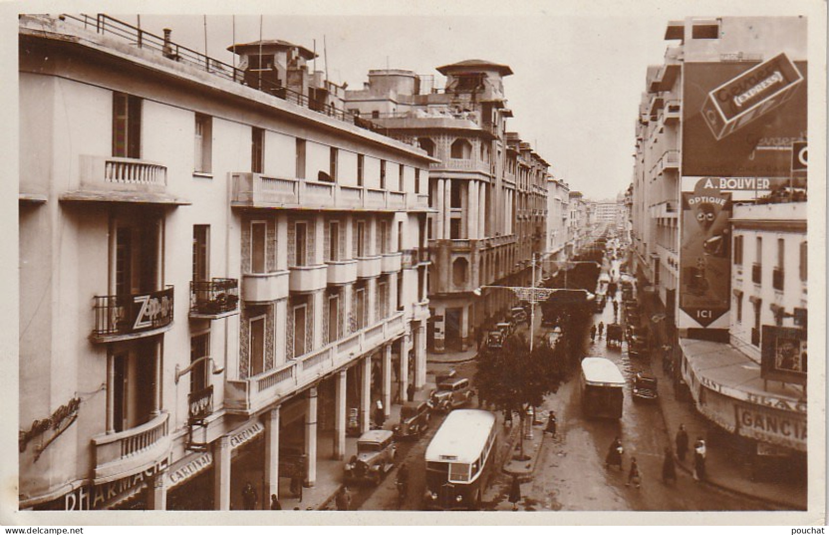 VE 21-(MAROC) CASABLANCA - BOULEVARD DE LA GARE - ANIMATION - AUTOBUS  - 2 SCANS - Casablanca