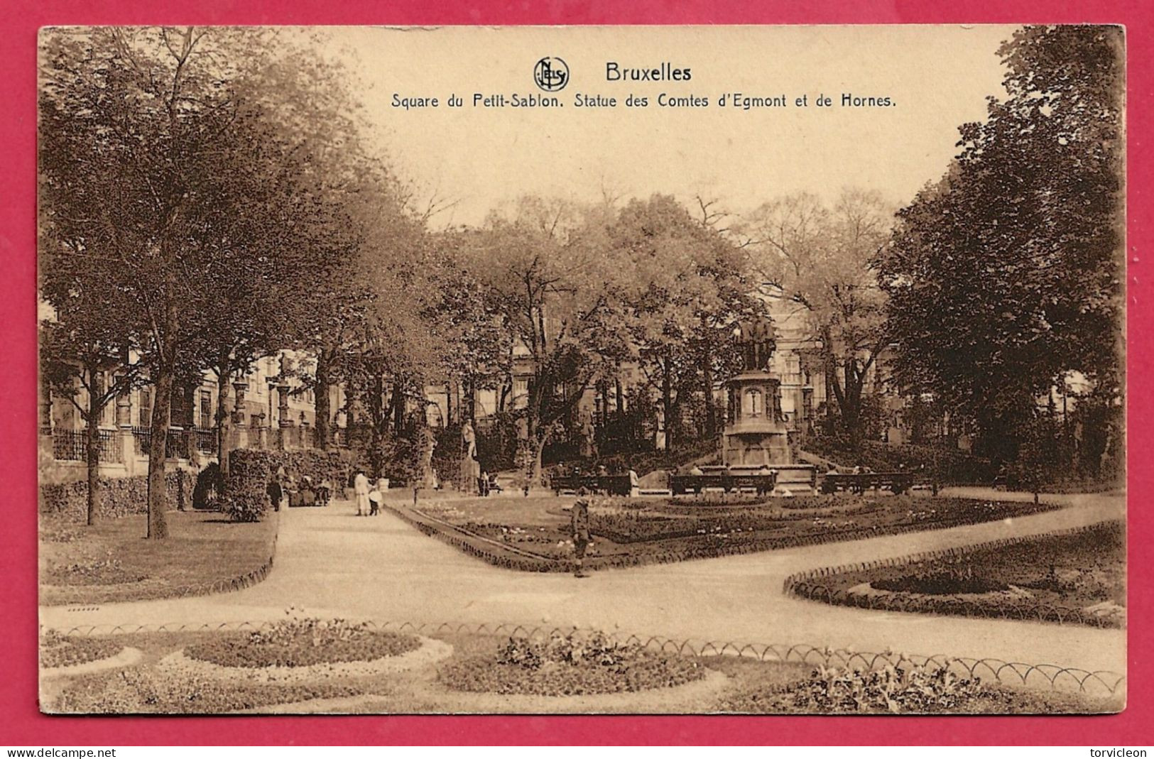 C.P. Bruxelles =  Square  Du  Petit-Sablon :  Statue  Des Comtes  D' Egmont Et De Hornes - Brussels (City)
