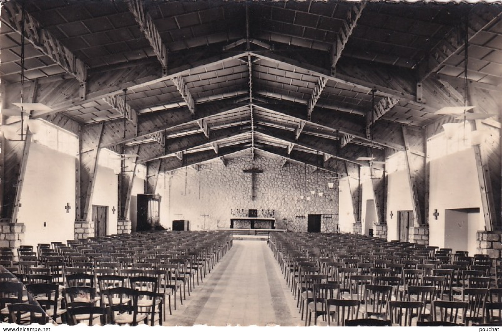 TE Nw29-(33) PESSAC - EGLISE ST JEAN MARIE VIANNEY A L'ALOUETTE - INTERIEUR - Pessac