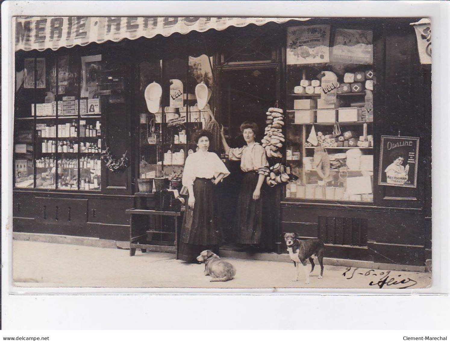 NEUILLY-sur-SEINE: Quincaillerie - Très Bon état - Neuilly Sur Seine