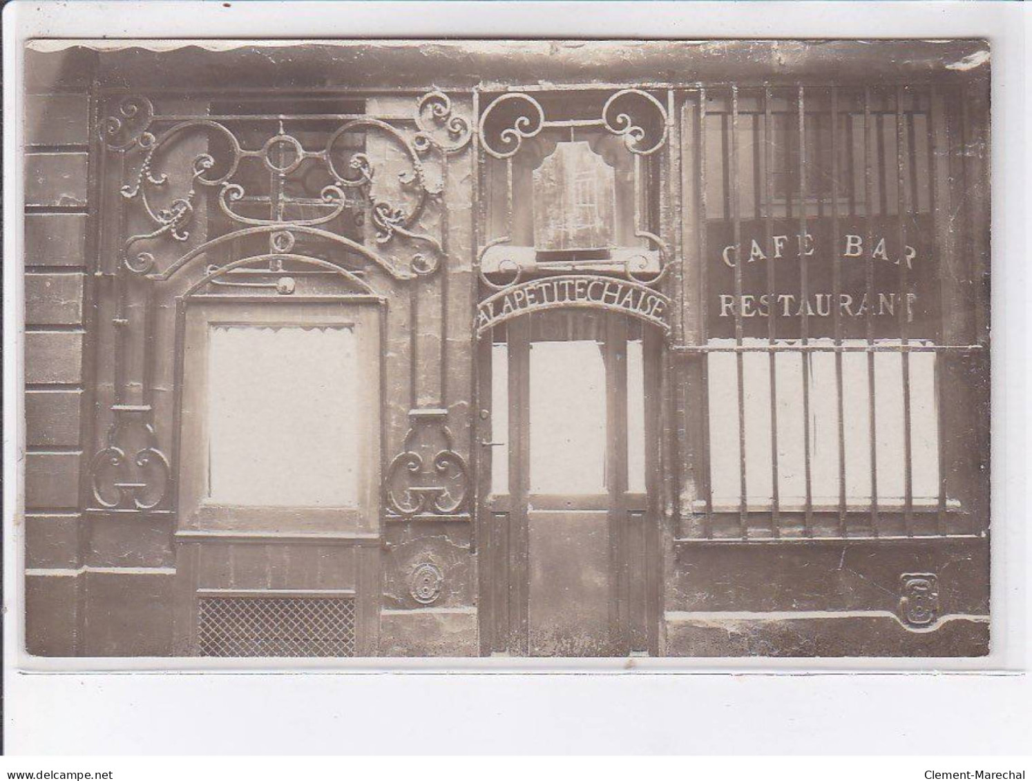 PARIS: 75007, Cabanet, Carte Photo Eld Le Deley, Café Bar Restaurant, La Petite Chaise - Très Bon état - Paris (07)